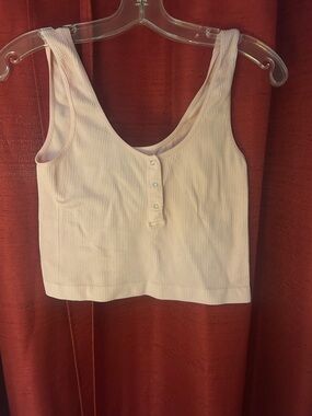 Rue21 Pale Pink Ribbed Button Crop Tank